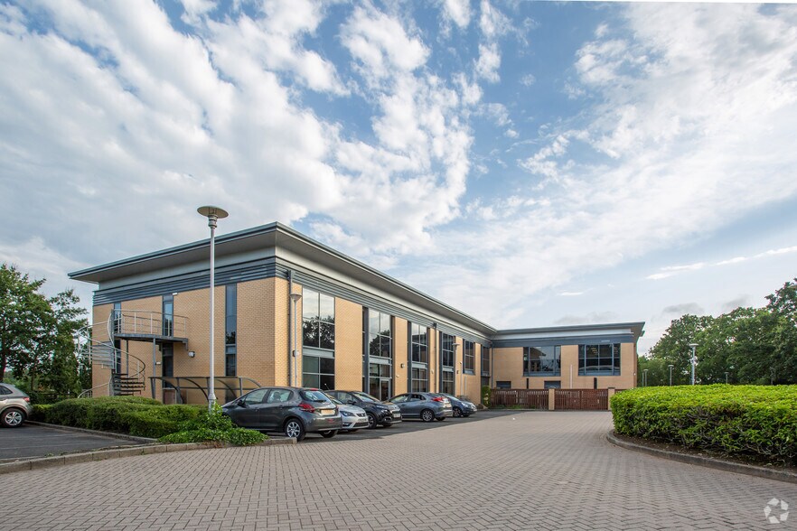 Blythe Gate, Solihull à louer - Photo de l’immeuble – Image 3 sur 9