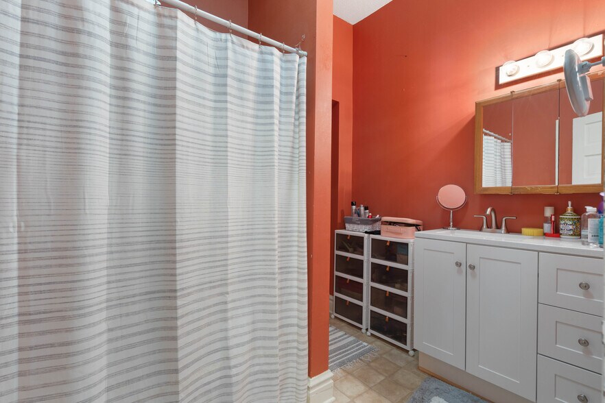 101 W Broadway St, Excelsior Springs, MO à vendre - Photo intérieure – Image 3 sur 42