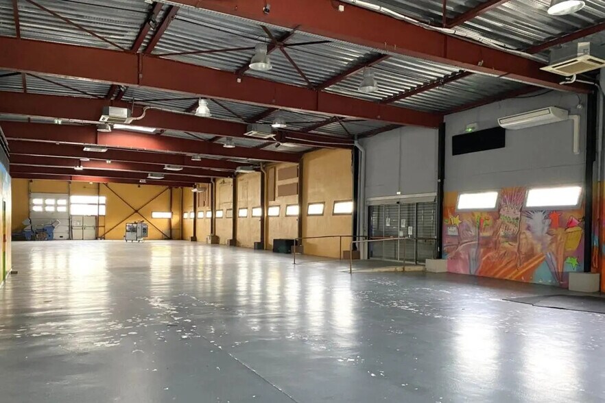 Local d’activités dans Toulouse à louer - Photo intérieure – Image 1 sur 7