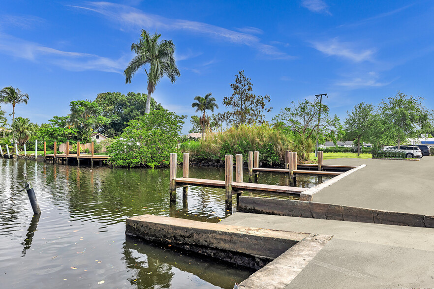 3463 Griffin Rd, Dania Beach, FL à vendre - Photo de l’immeuble – Image 2 sur 96