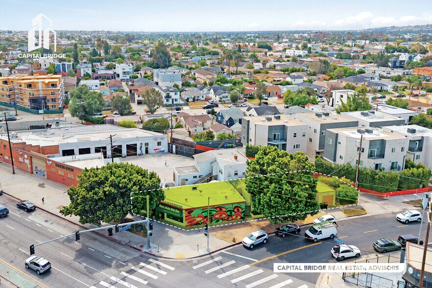 5766 Venice Blvd, Los Angeles, CA à vendre - Photo de l’immeuble – Image 2 sur 11