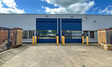 23-34 Stapledon Rd, Peterborough à louer Photo de l’immeuble– Image 2 sur 3