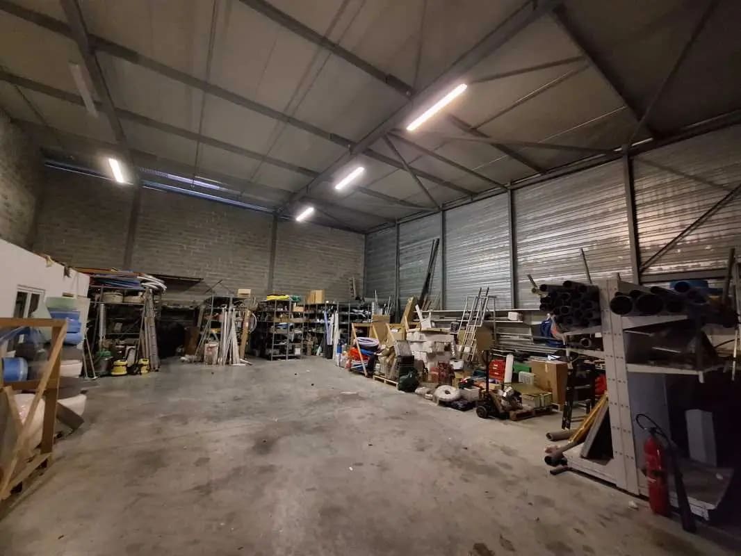 Bureau dans Beychac-et-Caillau à louer Photo intérieure– Image 1 sur 6