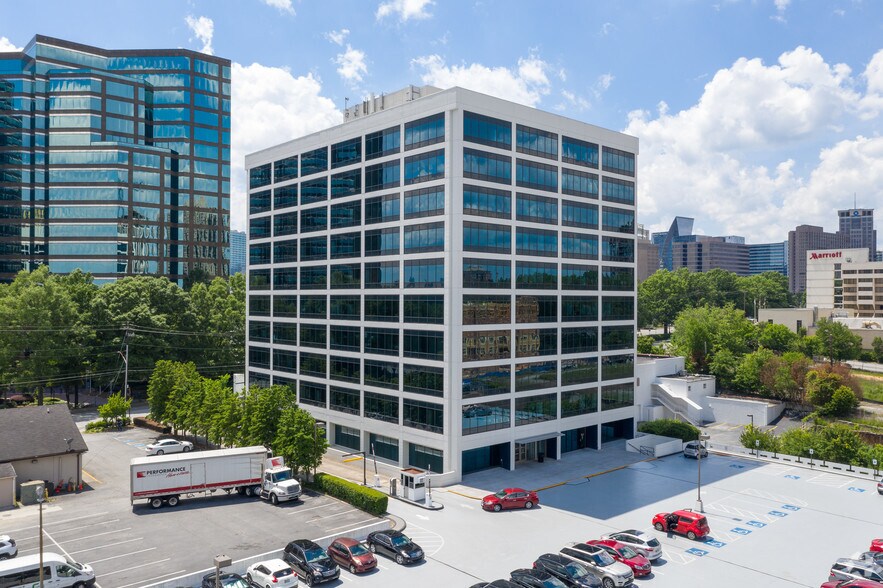 3355 Lenox Rd NE, Atlanta, GA à louer - Photo de l’immeuble – Image 2 sur 28