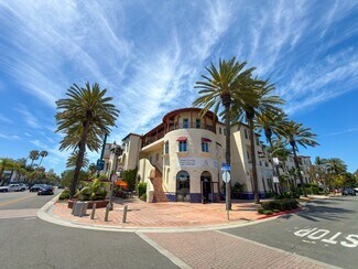 Plus de détails pour 301 N Main St, Huntington Beach, CA - Local commercial à louer