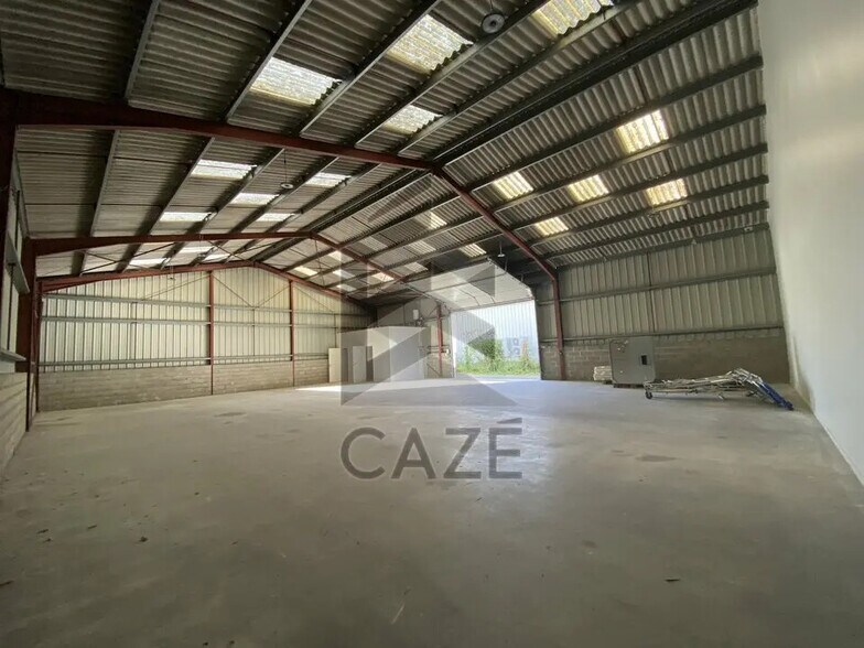 21 B Rue Aristide Berges, Floirac à louer - Photo de l’immeuble – Image 2 sur 7