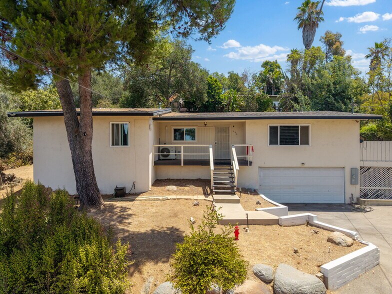 401-407 Idaho Ave, Escondido, CA à vendre - Photo de l’immeuble – Image 3 sur 21