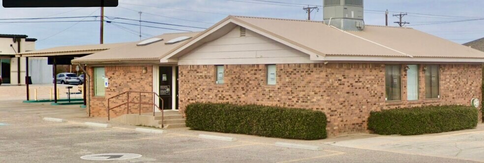 1205 NE 1st St, Andrews, TX à vendre - Photo de l’immeuble – Image 3 sur 3