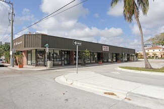 Plus de détails pour 3230-3290 NE 32nd St, Fort Lauderdale, FL - Local commercial à louer