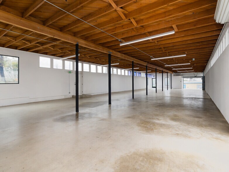 805 E El Segundo Blvd, El Segundo, CA à vendre - Photo intérieure – Image 1 sur 29