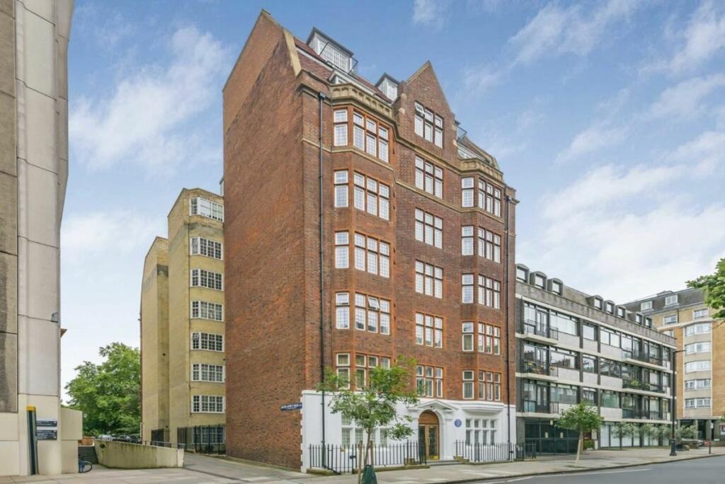 23 Queen Sq, Londres à vendre Photo principale– Image 1 sur 5