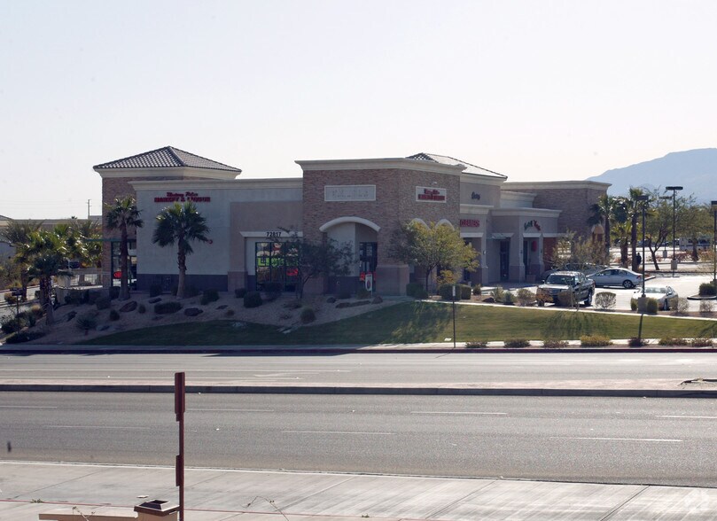 72817 Dinah Shore Dr, Rancho Mirage, CA à louer - Photo de l’immeuble – Image 2 sur 7