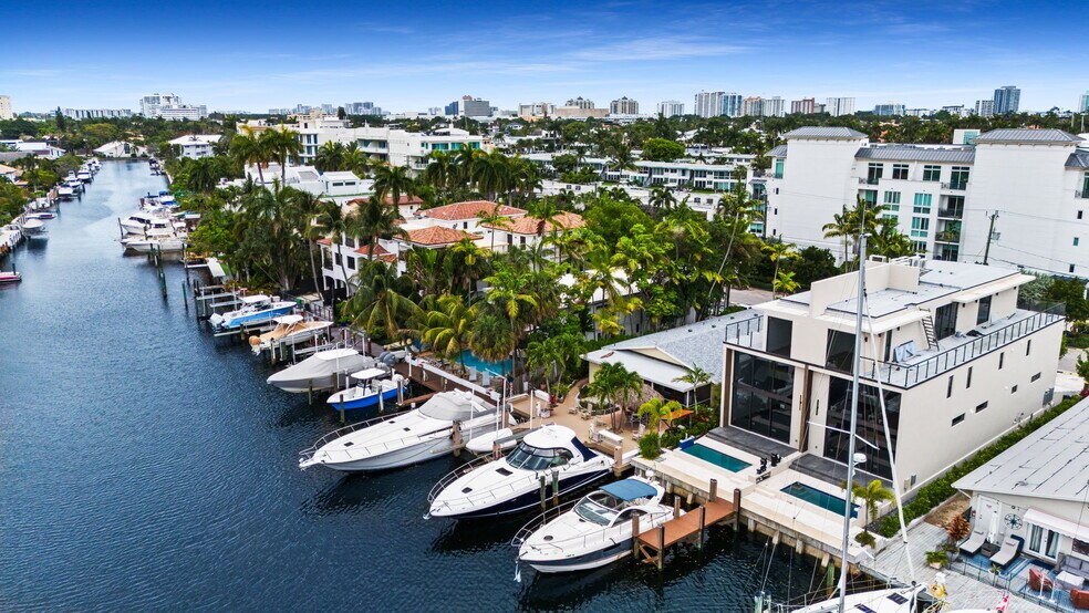 Las Olas Isles - New Town Houses portefeuille de 1 biens à vendre sur LoopNet.fr - Photo de l’immeuble – Image 3 sur 6