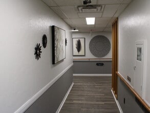 525 E Division St, Fond Du Lac, WI à vendre Photo intérieure– Image 1 sur 13