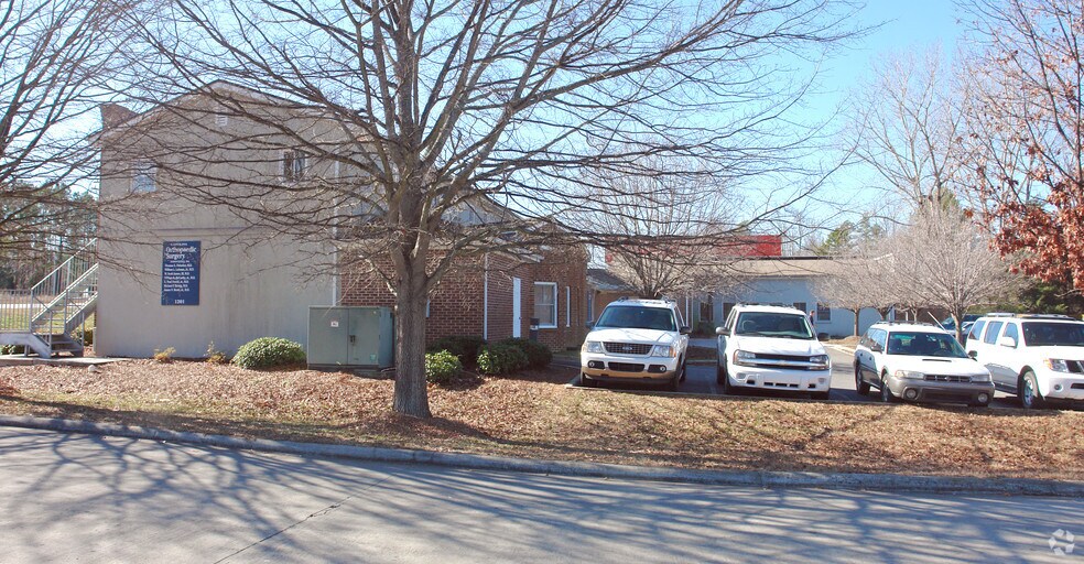 1201-1203 Colonial Commons Ct, Lancaster, SC à louer - Photo de l’immeuble – Image 3 sur 86
