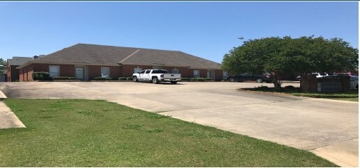 8212 Old Federal Rd, Montgomery, AL à louer - Photo principale – Image 1 sur 1