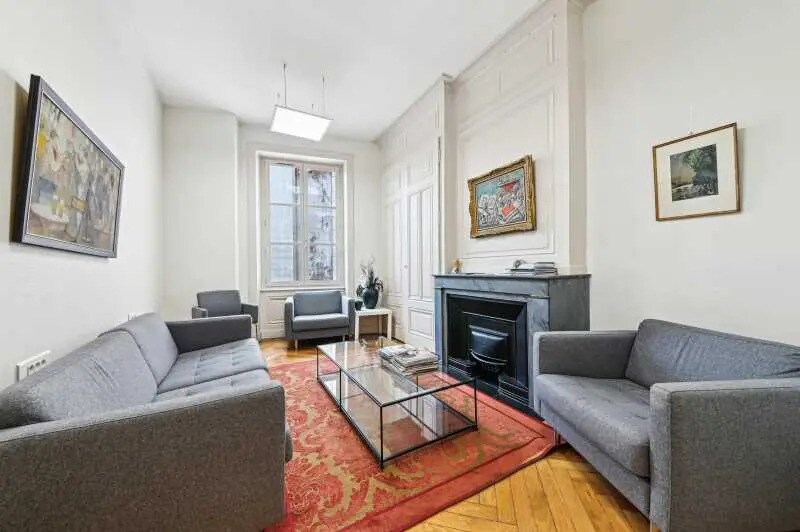 50 Rue De La République, Lyon à louer - Photo de l’immeuble – Image 2 sur 23