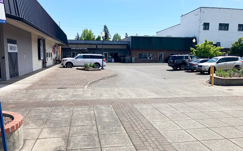 231-249 NW 2nd Ave, Canby, OR à vendre - Photo de l’immeuble – Image 3 sur 8