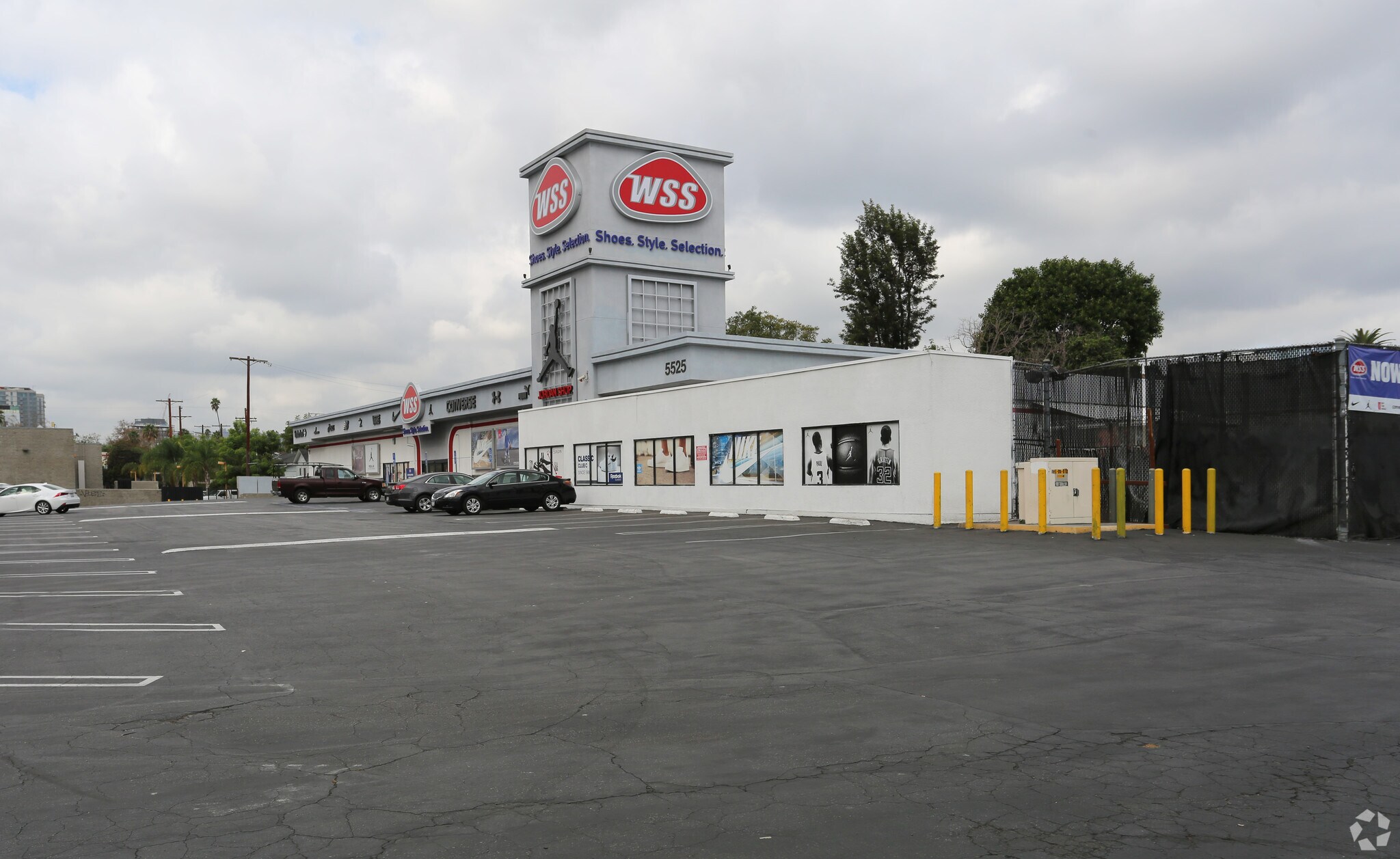 5525 W Sunset Blvd, Los Angeles, CA à louer Photo principale– Image 1 sur 6