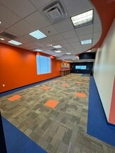 4485 SE Cobb Dr, Smyrna, GA à louer Photo intérieure– Image 2 sur 7