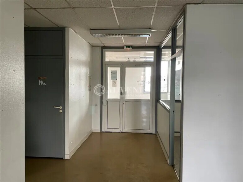 Bureau dans Roubaix à vendre - Photo de l’immeuble – Image 2 sur 7