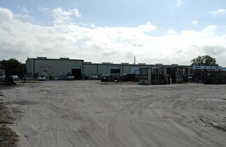 Plus de détails pour 10755 49th St N, Clearwater, FL - Industriel/Logistique à louer