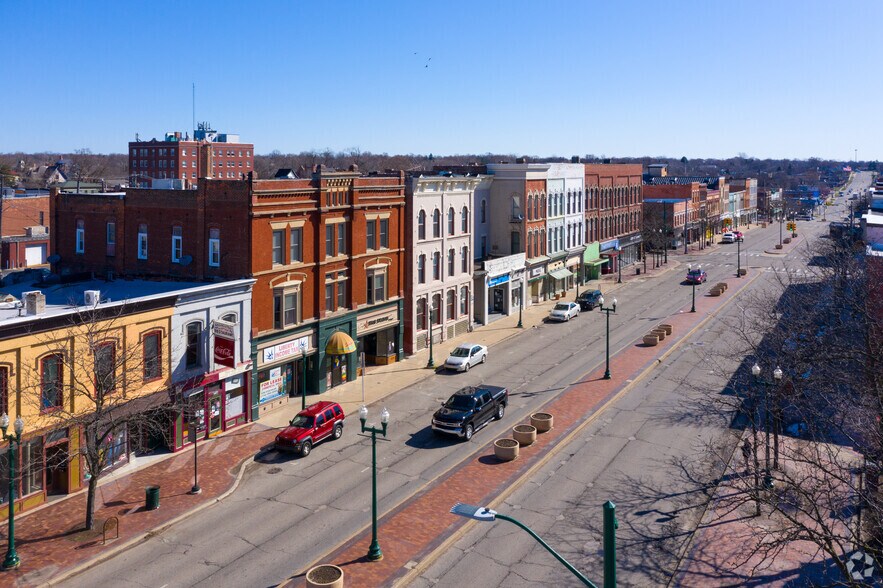 224-226 W Michigan Ave, Ypsilanti, MI à louer - Photo de l’immeuble – Image 3 sur 26