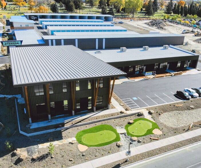 240 Eastland Dr, Twin Falls, ID à louer - Photo principale – Image 1 sur 8