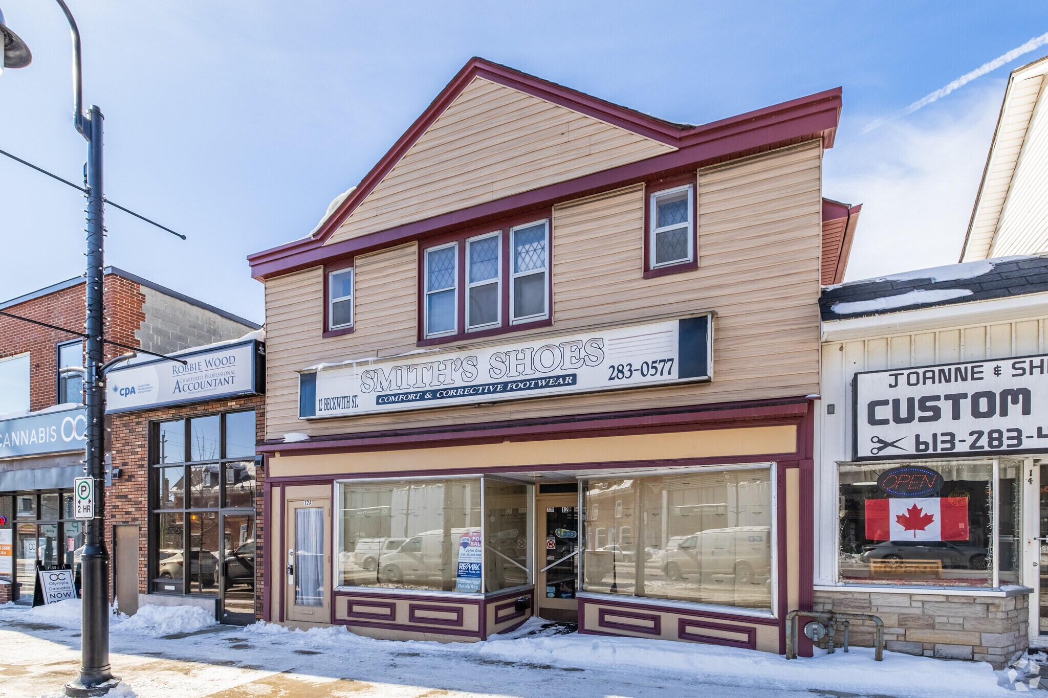 12 Beckwith St N, Smiths Falls, ON à vendre Photo principale– Image 1 sur 4