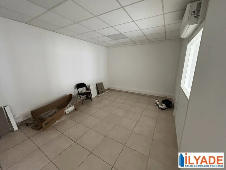 Bureau dans Meyreuil à louer - Photo intérieure – Image 3 sur 7