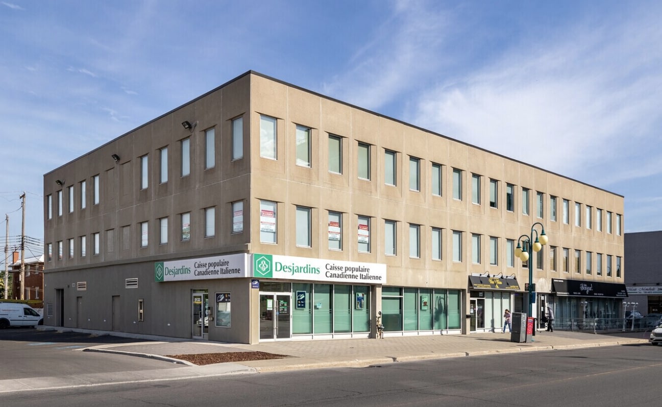 5135-5169 Rue Jean-Talon E, Montréal, QC à louer Photo principale– Image 1 sur 9