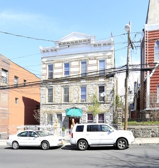 Plus de détails pour 737 E 219th St, Bronx, NY - Logement à vendre
