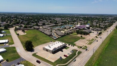 1200-1210 NW 12th St, Moore, OK - VUE AÉRIENNE  vue de carte