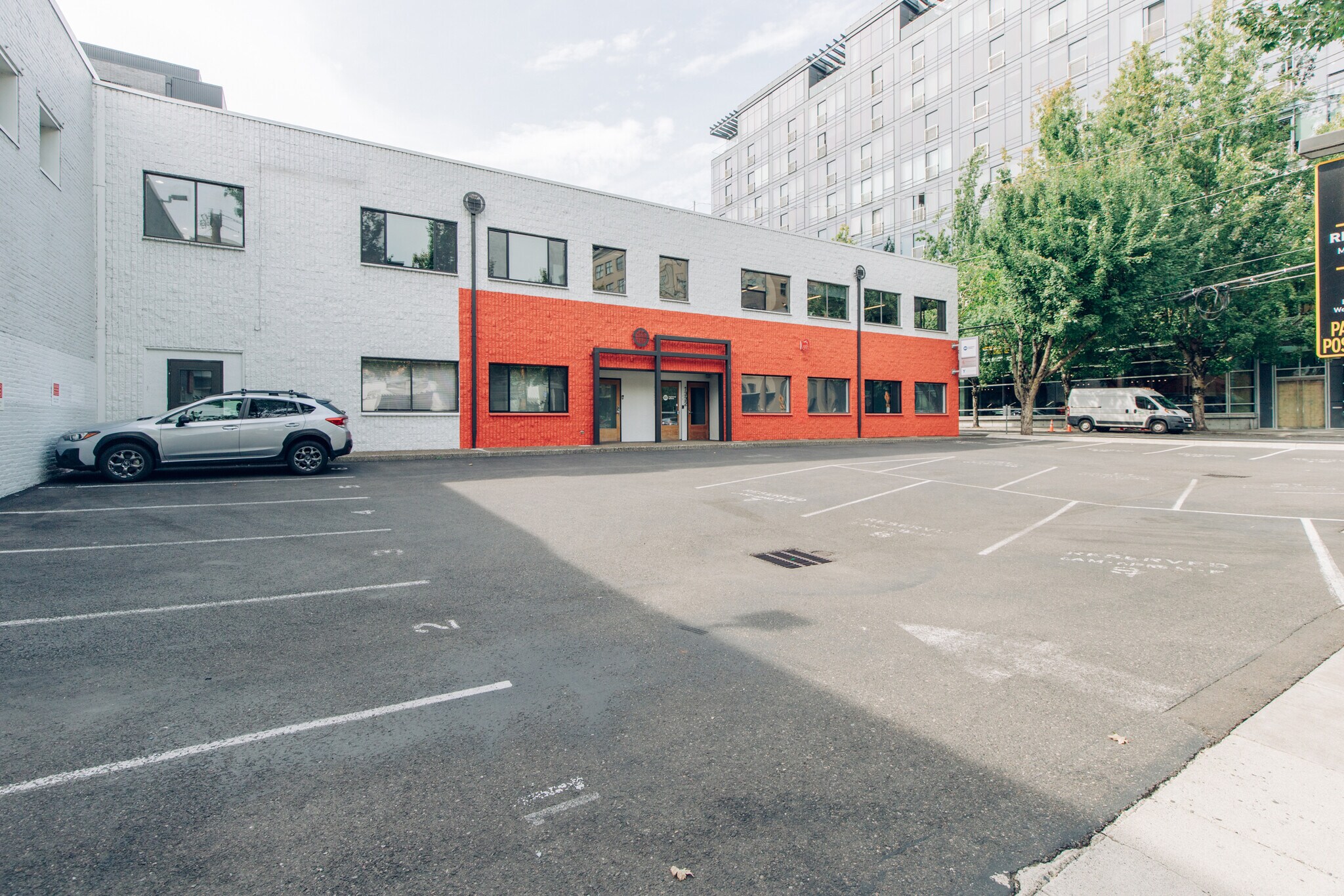 1328-1332 NW Kearney St, Portland, OR à louer Photo de l’immeuble– Image 1 sur 5