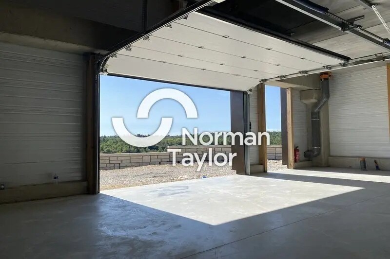 Local d'activités dans Montpellier à vendre - Photo de l’immeuble – Image 1 sur 34