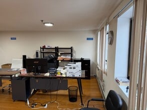 75-52 113th St, Forest Hills, NY à louer Photo intérieure– Image 2 sur 8