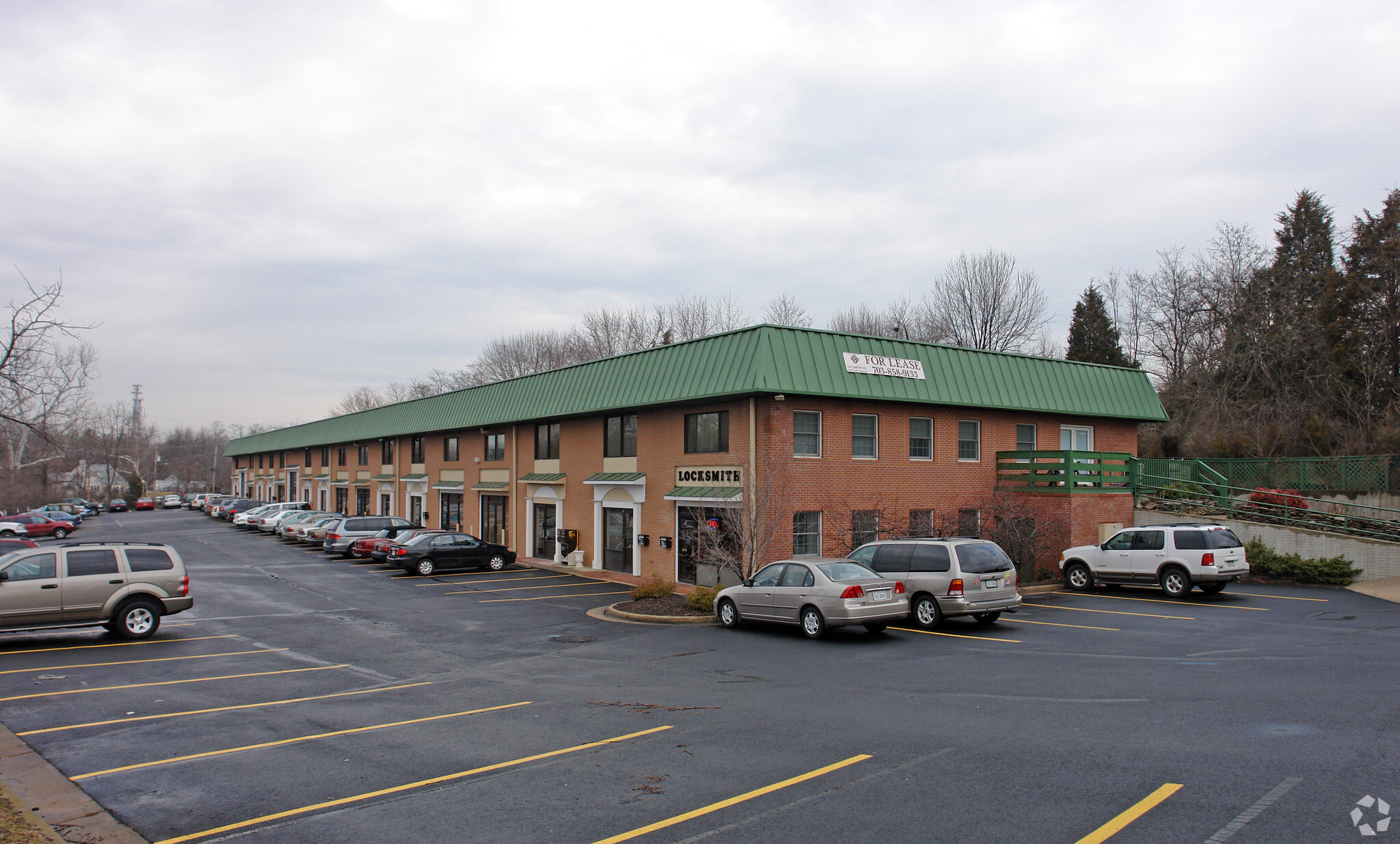 48-64 Sycolin Rd SE, Leesburg, VA à louer Photo principale– Image 1 sur 4