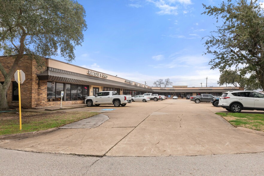 16912-16972 Old Galveston Rd, Webster, TX à louer - Photo de l’immeuble – Image 3 sur 15