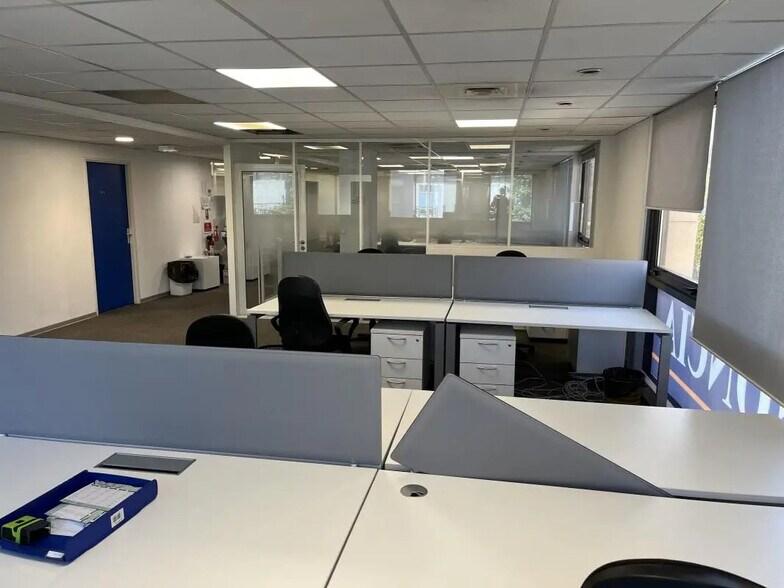 Bureau dans Toulon à louer - Photo de l’immeuble – Image 3 sur 10