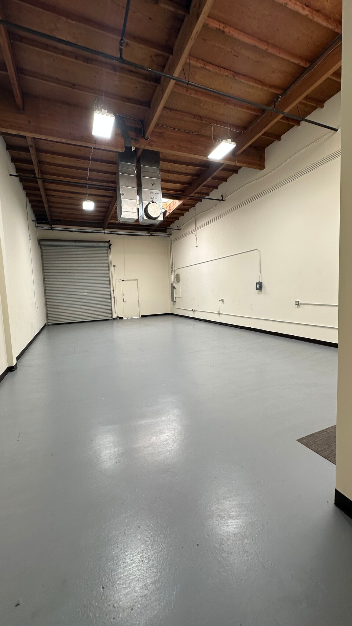 9253 Hermosa Ave, Rancho Cucamonga, CA à louer Photo intérieure– Image 1 sur 7