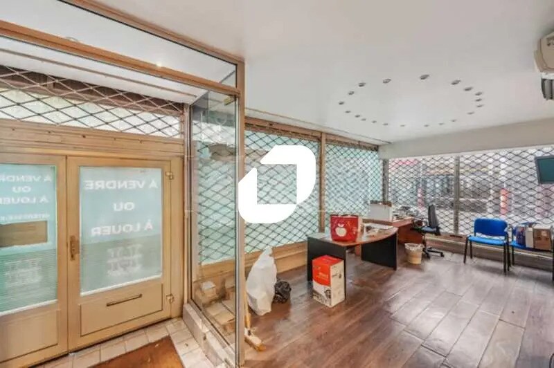Bureau dans Paris à vendre - Photo de l’immeuble – Image 2 sur 13