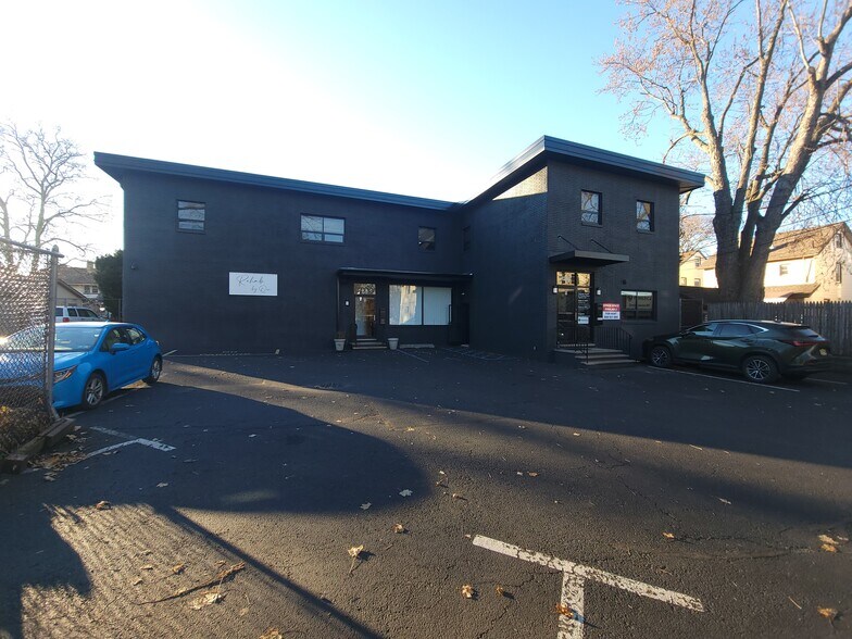 1282 N Broad St, Hillside, NJ à louer - Photo de l’immeuble – Image 3 sur 15