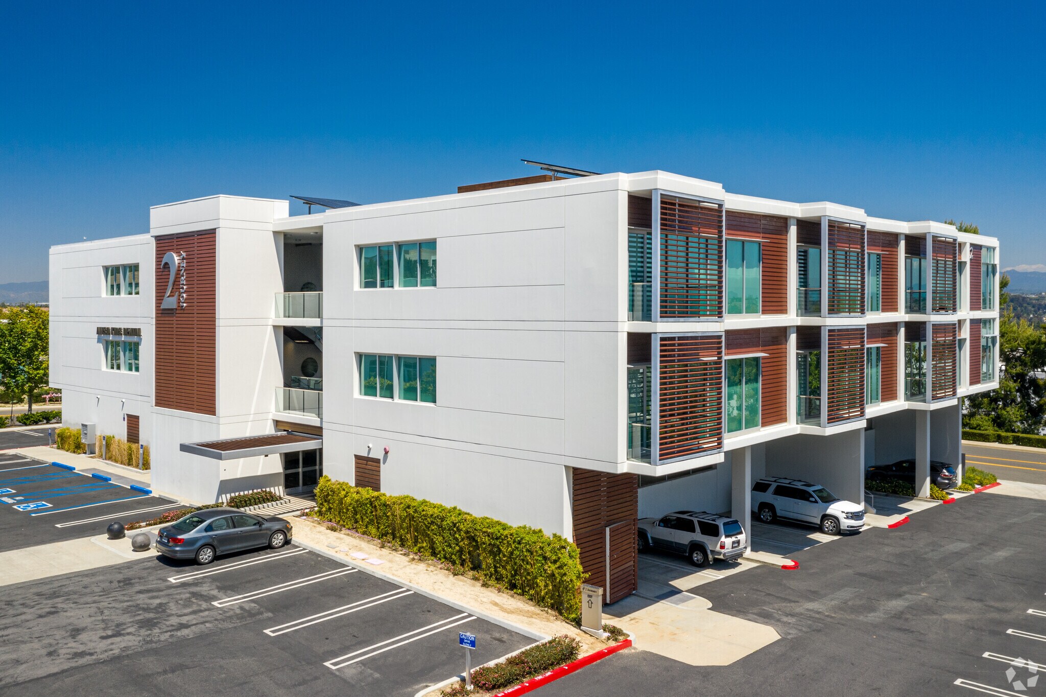 2 Journey, Aliso Viejo, CA à louer Photo principale– Image 1 sur 8