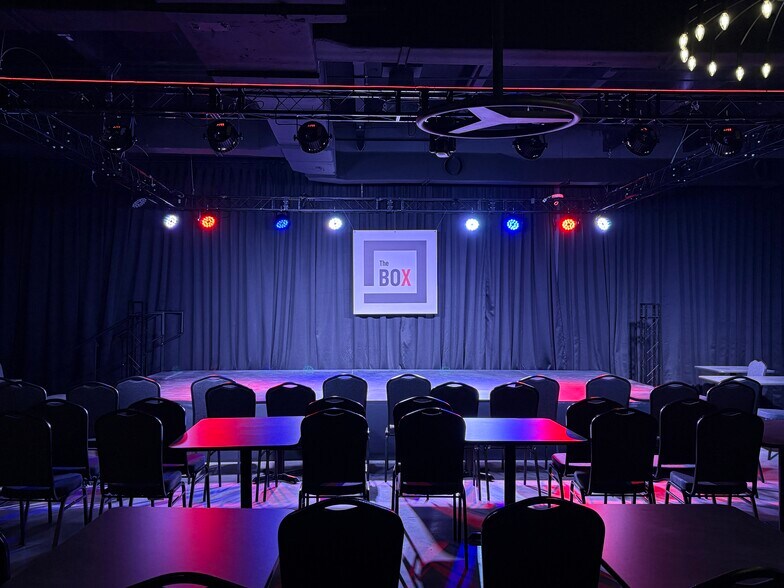 220 NW 180th Ave, Pembroke Pines, FL à louer - Photo de l’immeuble – Image 3 sur 5