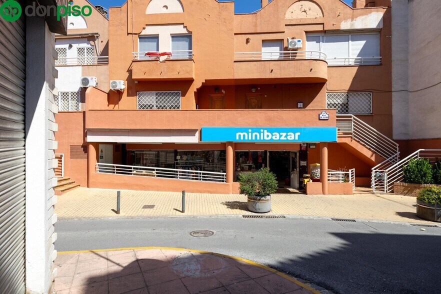 Calle de los Olmos, 1, Peligros, Granada à vendre - Photo de l’immeuble – Image 1 sur 10