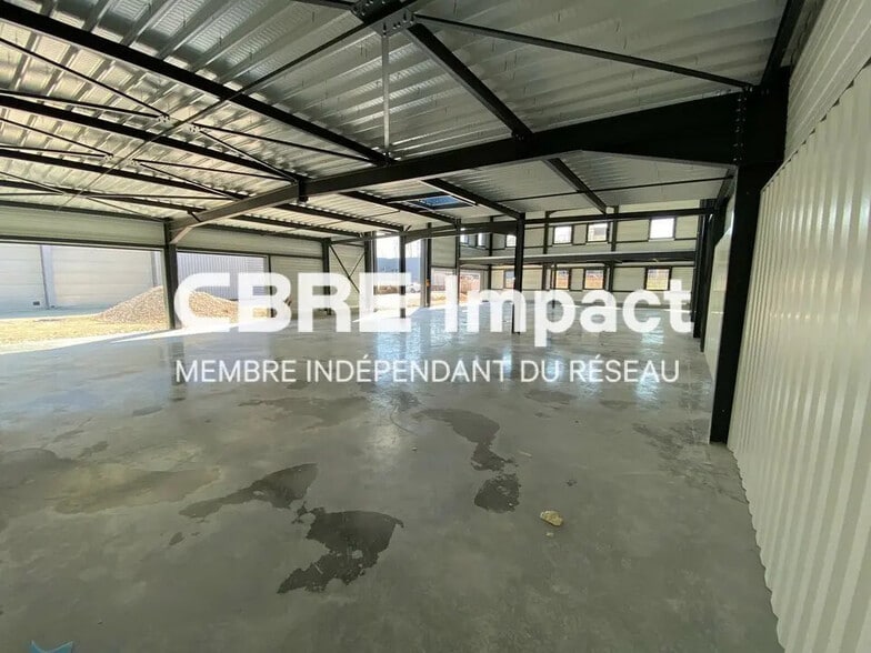 Local d’activités dans Fontaine-lès-Dijon à louer - Photo intérieure – Image 3 sur 7
