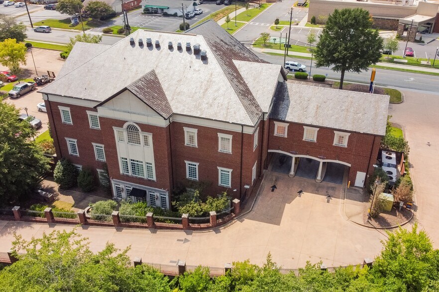 820 Dixie St, Carrollton, GA à louer - Photo de l’immeuble – Image 3 sur 7