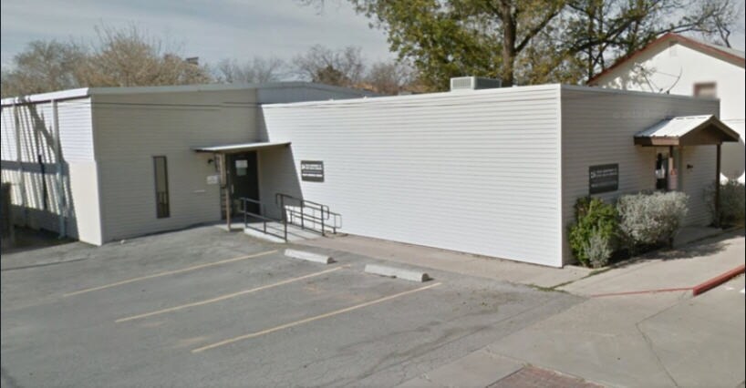 205 N Cockrell St, Alpine, TX à vendre - Photo de l’immeuble – Image 2 sur 3