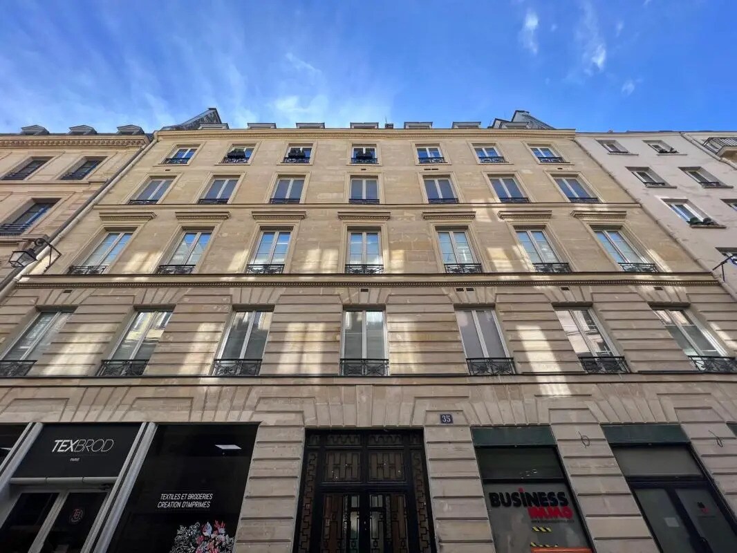 Bureau dans Paris à louer Photo de l’immeuble– Image 1 sur 7