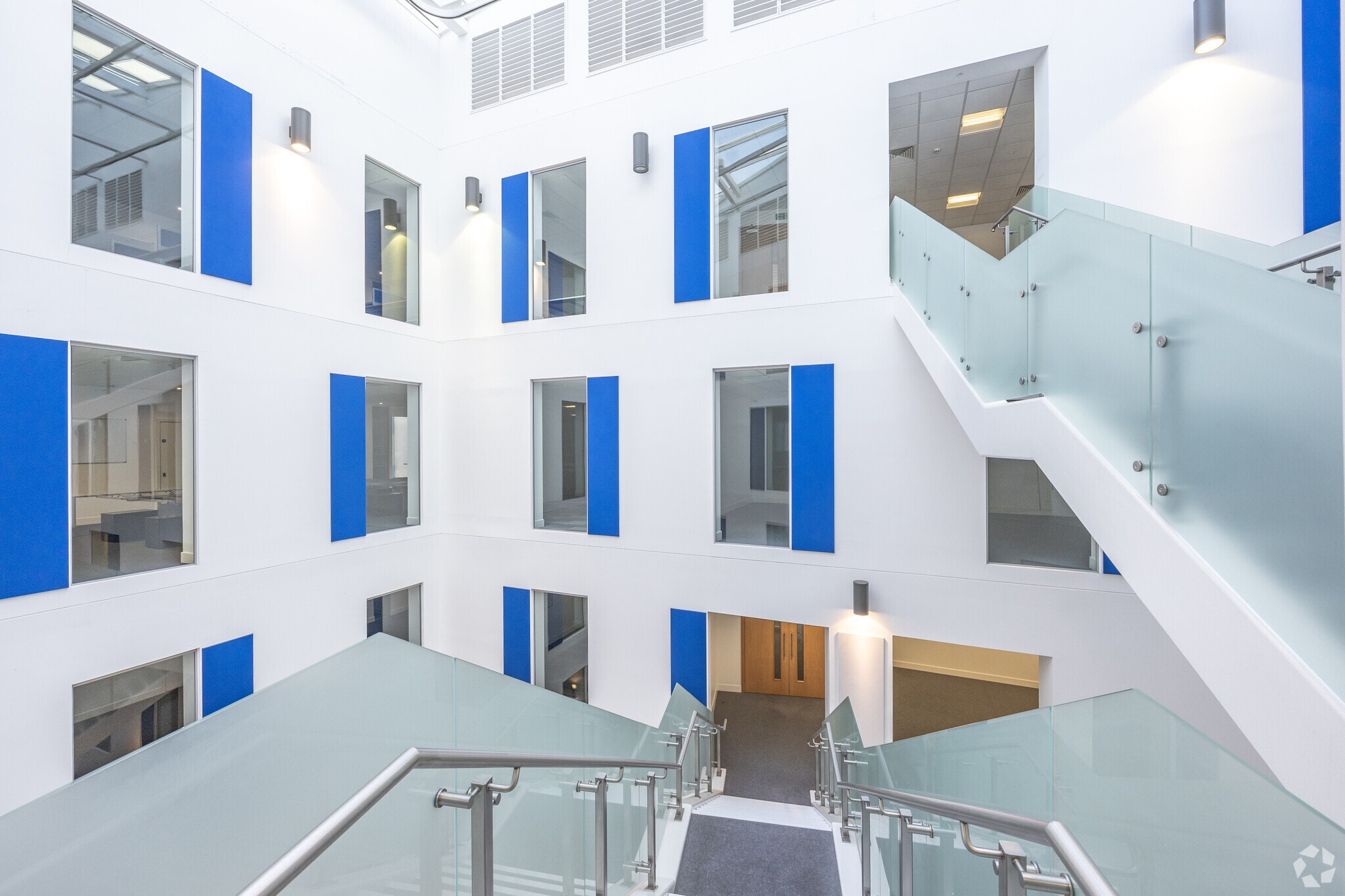 Queensway, Newport à louer Photo intérieure– Image 1 sur 2